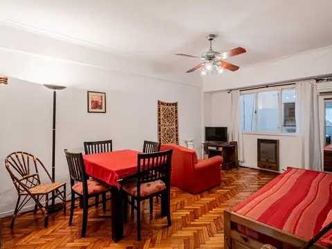 Venta Departamento de 2 Ambientes en Caballito. Apto Crédito
