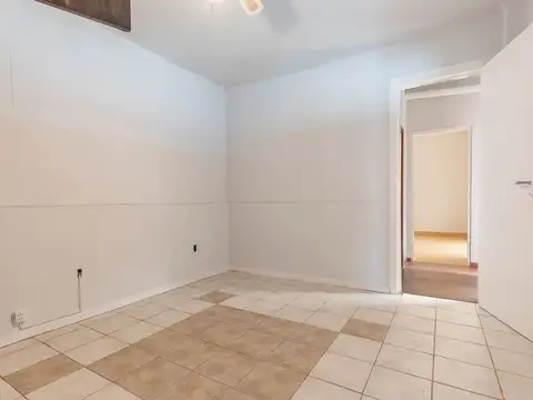 Depto Tipo Casa en Venta 75 años