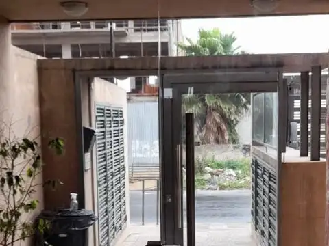 America 2448 , Piso 1