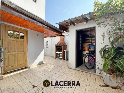 Depto Tipo Casa en Venta en Villa Adelina, USD 105.000