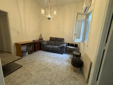 Depto Tipo Casa en Alquiler en Boedo, $ 750.000