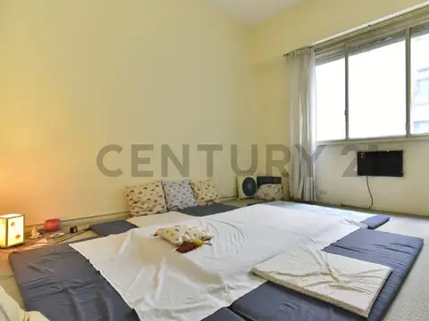 Oficina en Alquiler 75 años