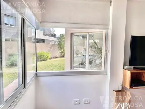 Depto Tipo Casa en Venta con 1 cocheras