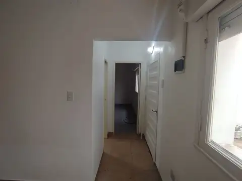 Depto Tipo Casa 2 ambientes con 1 baño