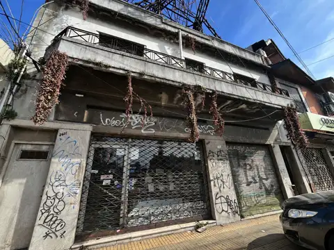 VENTA PROPIEDAD A DEMOLER 454 M TERRENO SARANDI