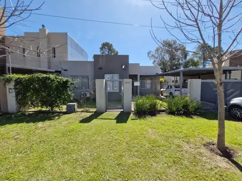 Casacuberta al 9000 (Casa de 3 dormitorios C/Cochera)