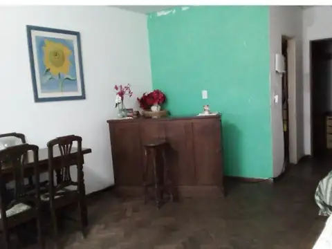 Constitucion 1200, Piso 1°