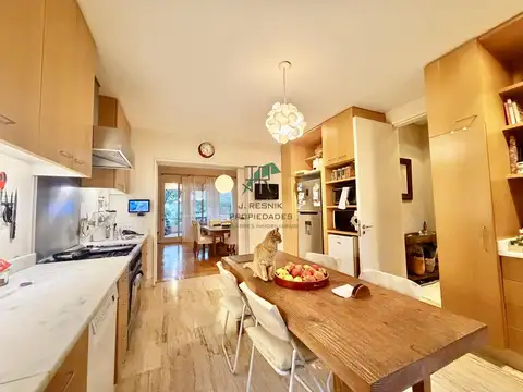 Casa 7 ambientes con 7 baños