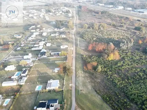 Colectora sur acceso oeste al 3800