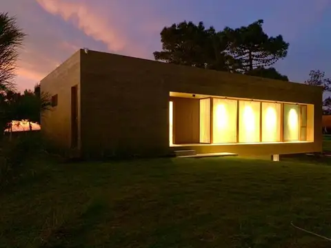 Casa en Alquiler Temporal en Barrio Cerrado Costa Esmeralda, USD 250