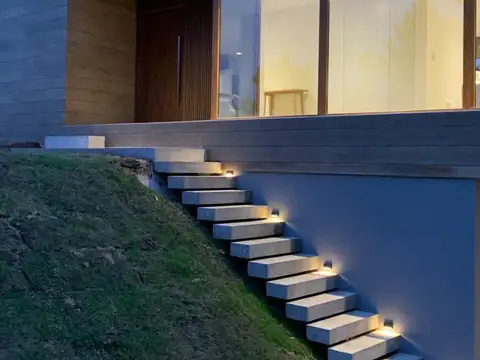 Casa en Alquiler Temporal de 4 dormitorios