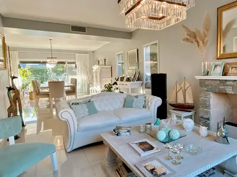 Casa en Venta de 4 dormitorios