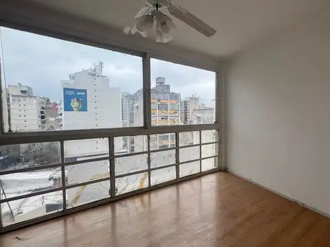 MONOAMBIENTE EN VENTA DIVIDIDO CENTRO