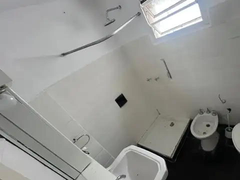 MONOAMBIENTE EN VENTA DIVIDIDO CENTRO
