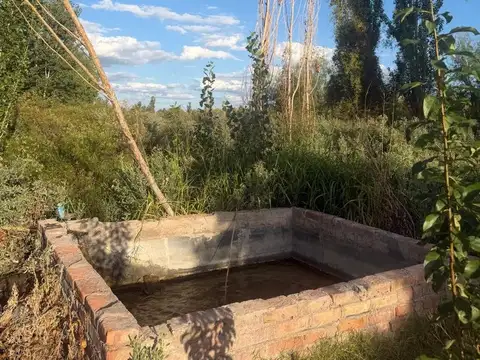 milagros y Mariani LOS CORRALITOS GUAYMALLEN