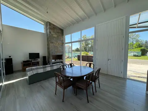 Casa en Venta en La Union, USD 299.000