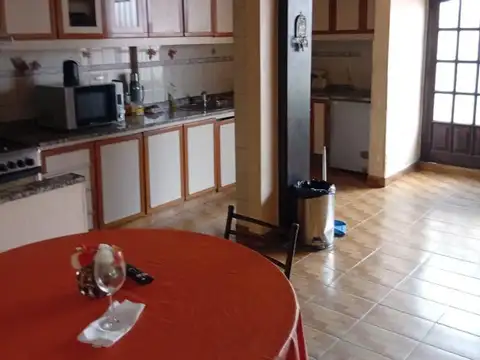 Depto Tipo Casa 4 ambientes con 1 baño