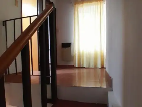 Depto Tipo Casa en Venta en Ramos Mejia, USD 65.000