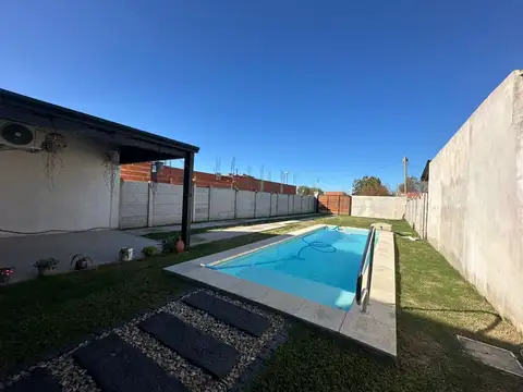 Casa en Venta con 1 cochera