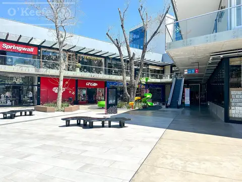 Local en Nuevo Quilmes Plaza - Planta baja