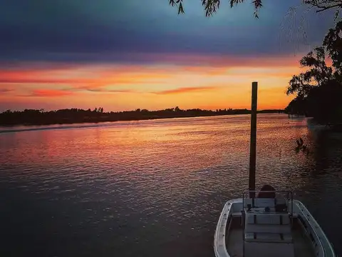 A 300 mts Del Rio Borazo Delta Tigre