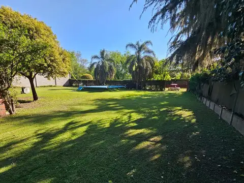 Morena Y Boyero