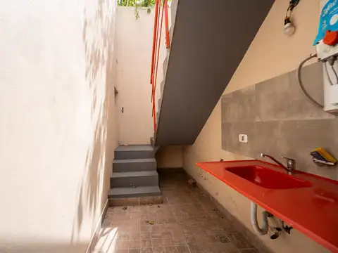 Depto Tipo Casa en Venta en Lisandro Olmos Etcheverry, USD 45.000