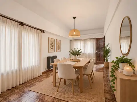 VENTA CASA 3 AMBIENTES con GARAGE, PARQUE y AMPLIO LOTE / VILLA LA FLORIDA QUILMES