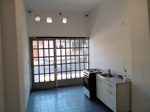 Depto Tipo Casa en Venta de 2 ambientes
