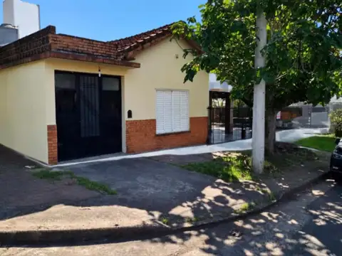 Casa en Alquiler de 3 dormitorios