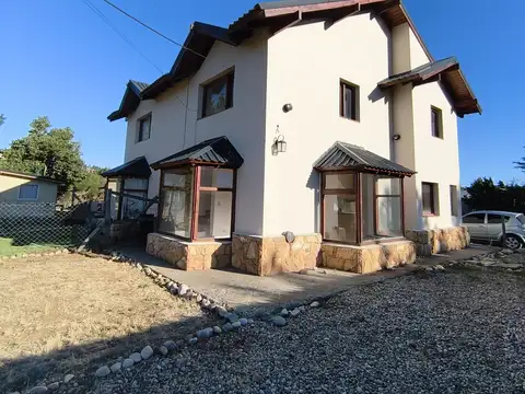 Venta Complejo de 3 Propiedades en Dina Huapi