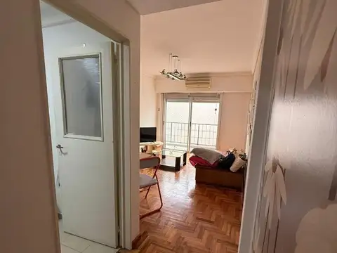 Las Cañitas 3 amb balcón corrido contrafrente