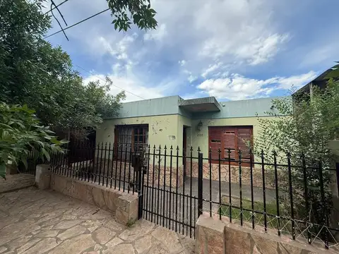 Dorrego 2500