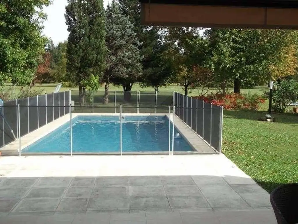 El Ombu - Excelente Casa a la Venta - Gran parque - Estilo moderno - Foto 17