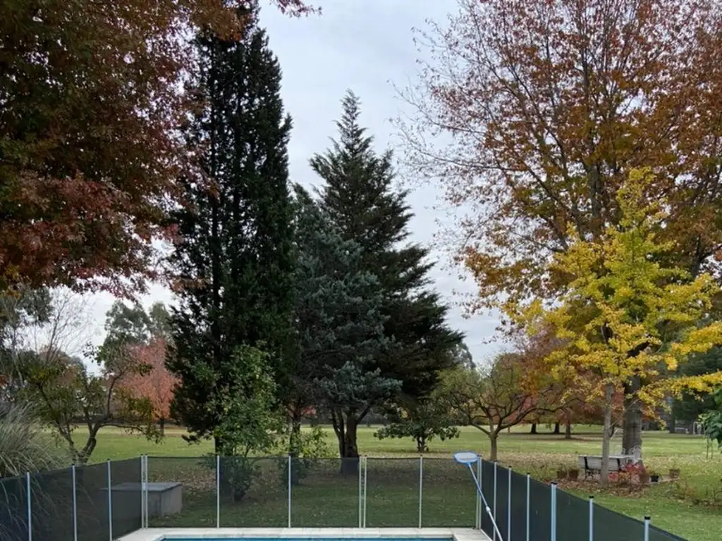 El Ombu - Excelente Casa a la Venta - Gran parque - Estilo moderno - Foto 18