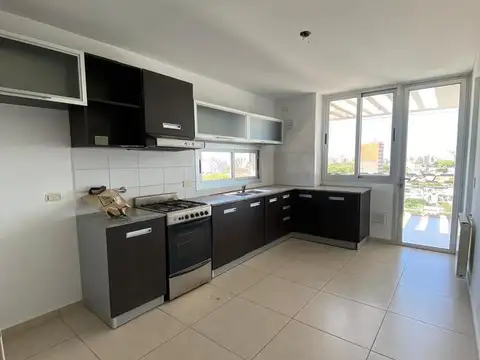 Departamento 4 ambientes con 2 baños