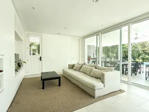 Casa en Venta al Este