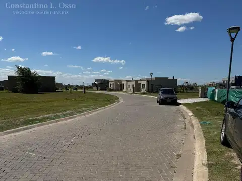 Terreno en Venta de 718,0 m2