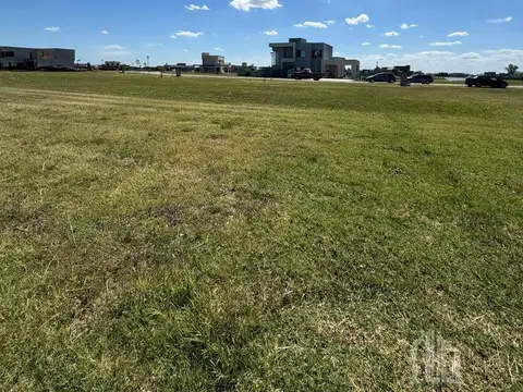 Terreno en Venta 35  mts Fondo