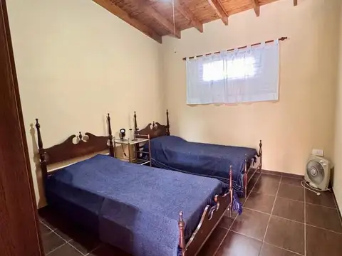 Casa 2 ambientes con 1 baño