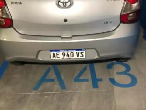 Vte Lopez: Edificio Domus Parque. Excelente Cochera en Venta