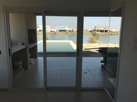 Casa en Venta en El Canton - Norte, USD 360.000
