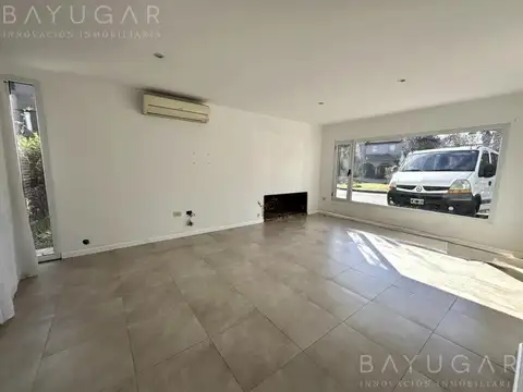 Casa en Alquiler de 4 dormitorios