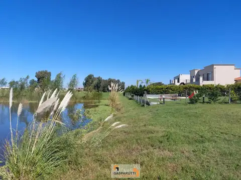 Terreno en Venta en El Canton, USD 140.000