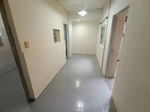 Depto Tipo Casa en Alquiler de 2 ambientes