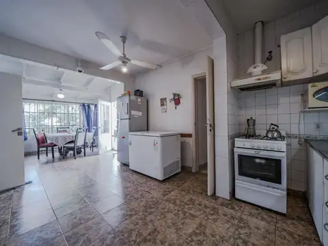 Capitán Cajaraville 3200