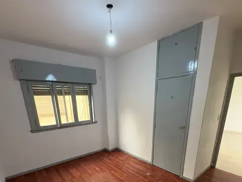 Depto Tipo Casa en Venta 40 años