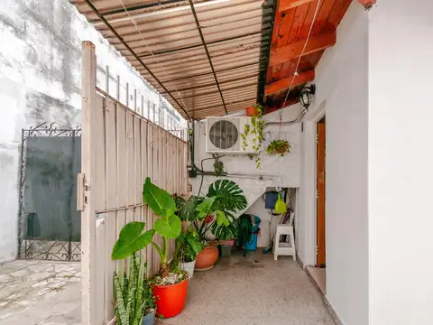 Depto Tipo Casa en Venta 40 años