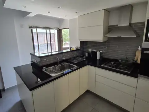 Departamento 4 ambientes con 1 baño