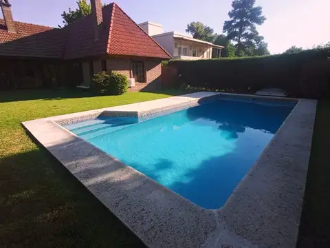 CASA EN ALQUILER ANUAL - MAPUCHE C.C.